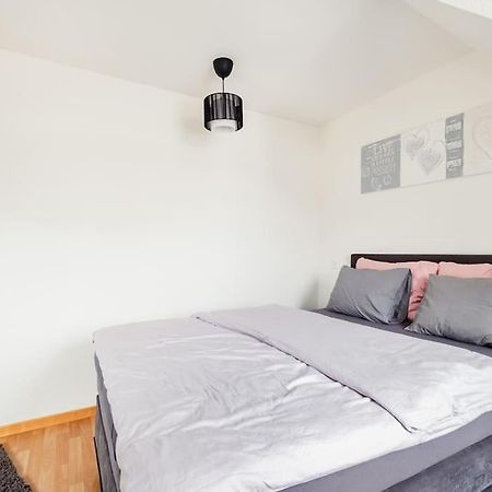 Charmante Wohnung An Beliebter, Urbaner Lage ซูริก ภายนอก รูปภาพ