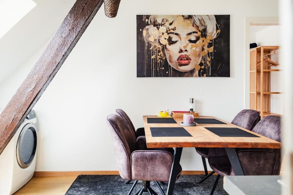 Charmante Wohnung An Beliebter, Urbaner Lage ซูริก ภายนอก รูปภาพ
