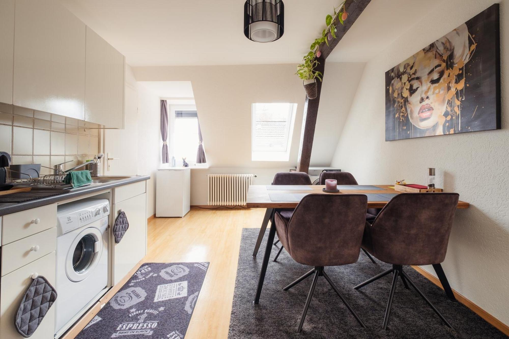 Charmante Wohnung An Beliebter, Urbaner Lage ซูริก ภายนอก รูปภาพ