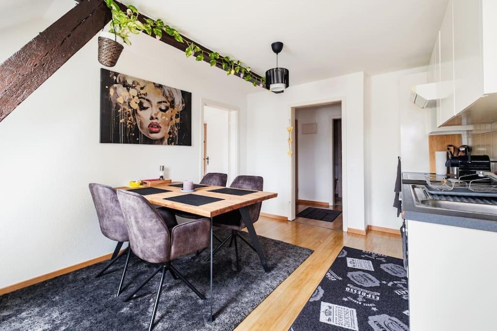 Charmante Wohnung An Beliebter, Urbaner Lage ซูริก ภายนอก รูปภาพ